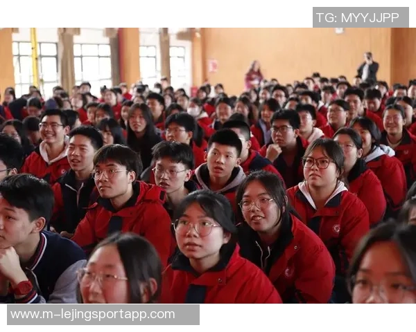 激情四溢的非洲足球主题曲带你领略热情与梦想的完美结合